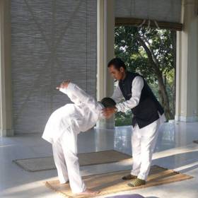 Индивидуальный урок йоги - Индия 2008