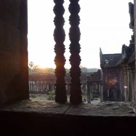 Закат в Ангкоре. - Камбоджа, январь 2012г.